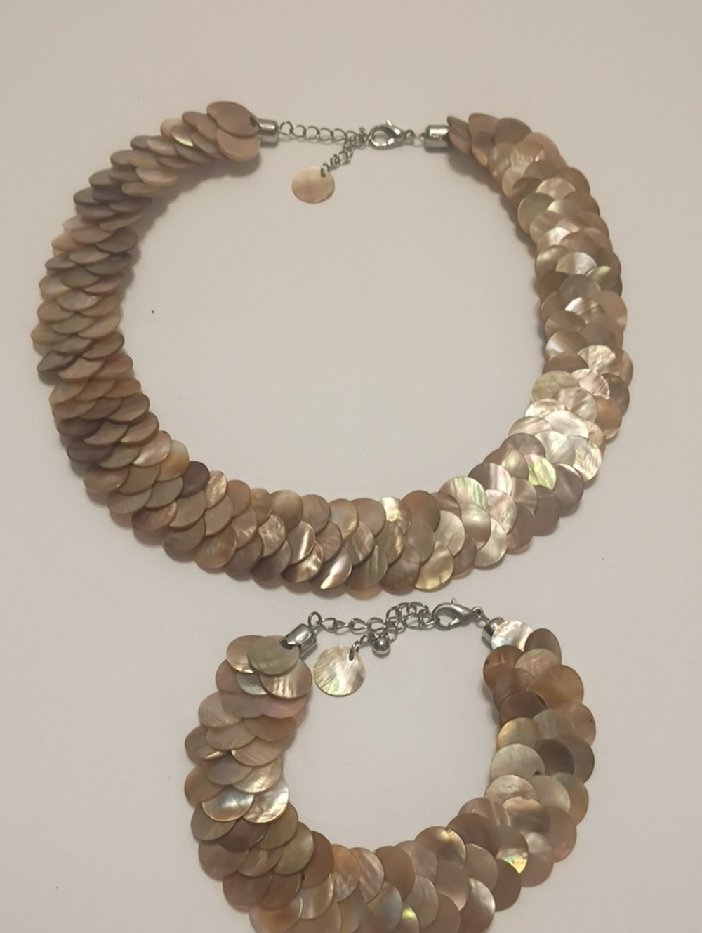 Mother Of Pearl Woven Shell Disc Necklace and Bracelet Set